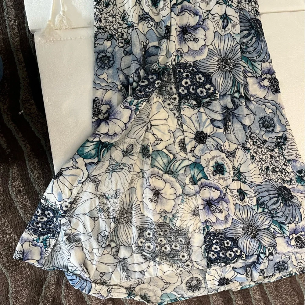 Lovestitch halter maxi dress - Picture 3 of 7